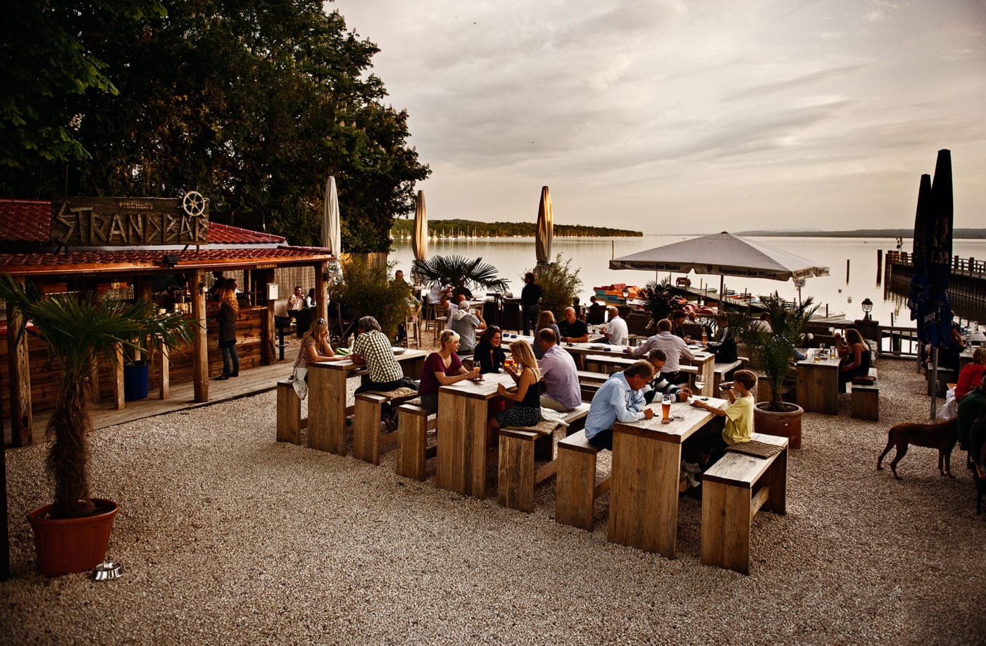 Strandbar-Biergarten mit Piratenfeeling | Restaurant FISCHER Ammersee